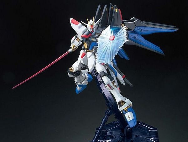zgmf x20a strike freedom gundam full burst mode mg 1/100